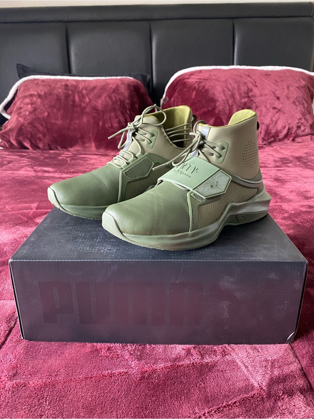 Puma Men's Olive Green Mid-Top Training Sneakers